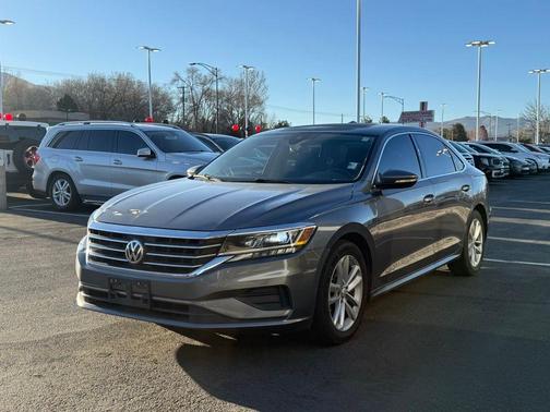 2020 Volkswagen Passat 2.0T SE