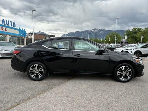 Black 2023 Nissan Sentra SV
