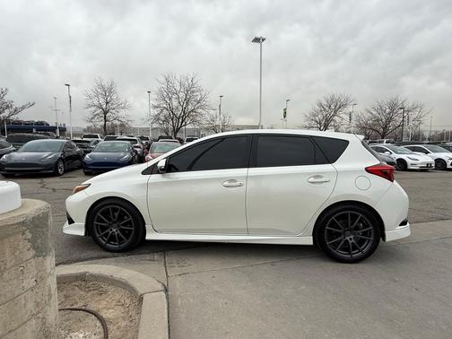 2017 Toyota Corolla iM Base