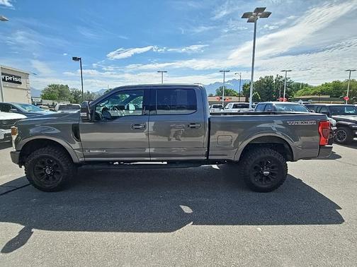 2022 Ford F-350 Lariat Super Duty