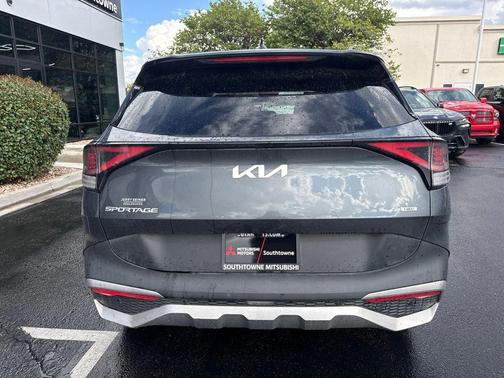 Gravity Gray 2023 Kia Sportage Hybrid EX