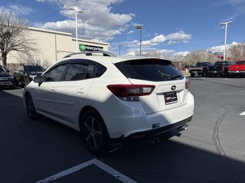 2022 Subaru Impreza Premium