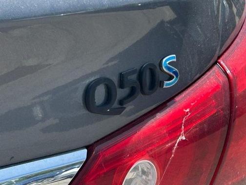 2014 INFINITI Q50 Hybrid Sport