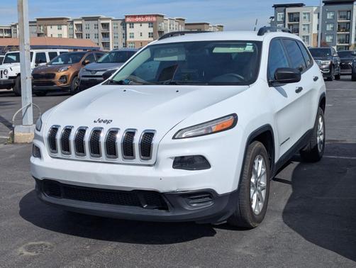 2016 Jeep Cherokee Sport