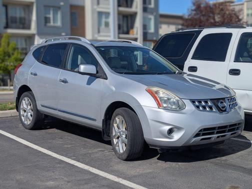 2012 Nissan Rogue SV w/SL Pkg