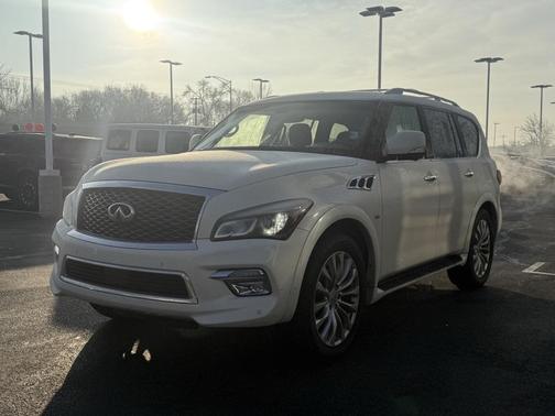 2016 INFINITI QX80 Base