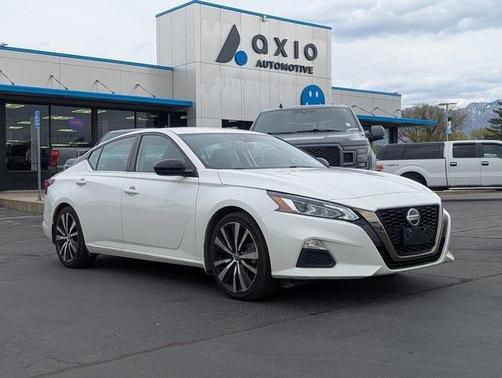 2022 Nissan Altima 2.5 SR