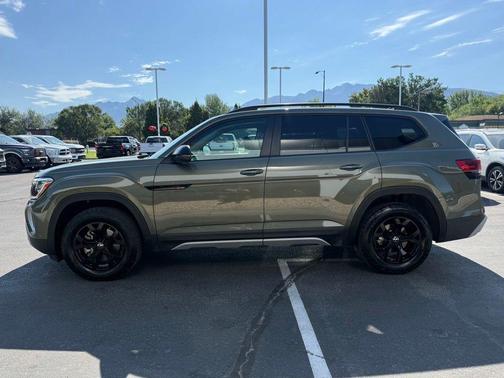 Avocado Green 2024 Volkswagen Atlas 2.0T Peak Edition SE w/Technology