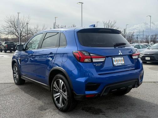 2025 Mitsubishi Outlander Sport 2.0 ES