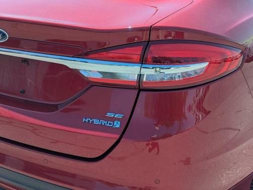 2018 Ford Fusion Hybrid SE