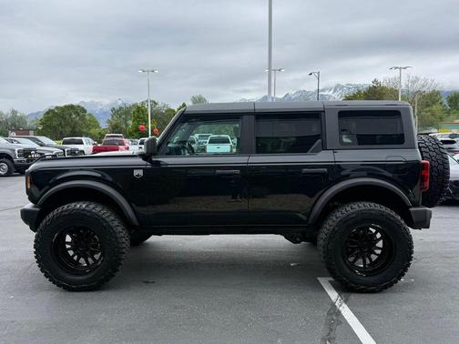 Shadow Black 2025 Ford Bronco Big Bend