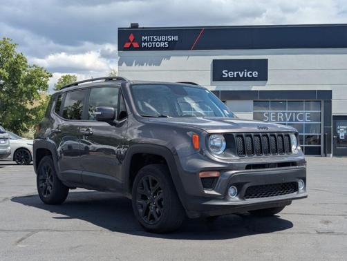 Granite Crystal Clearcoat Metallic 2019 Jeep Renegade Latitude