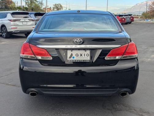 Black 2011 Toyota Avalon Limited