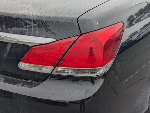 2011 Toyota Avalon Limited