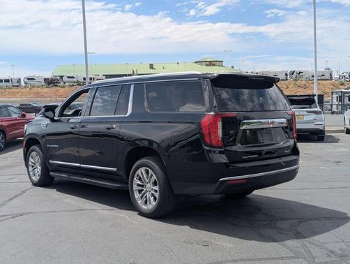 Onyx Black 2021 GMC Yukon XL SLT