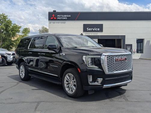 Onyx Black 2021 GMC Yukon XL SLT