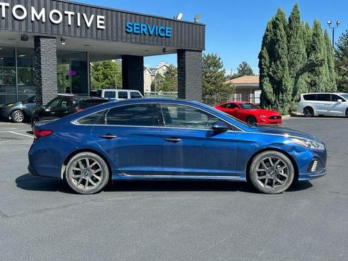 Lakeside Blue 2018 Hyundai SONATA Sport 2.0T