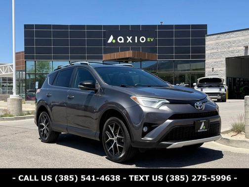 Magnetic Gray Metallic 2016 Toyota RAV4 SE