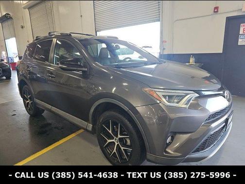 Magnetic Gray Metallic 2016 Toyota RAV4 SE