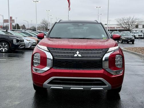 2025 Mitsubishi Outlander PHEV SEL