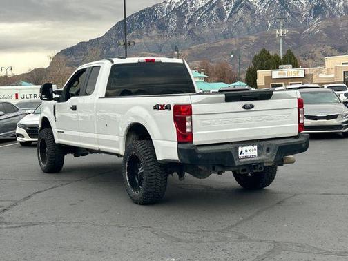2022 Ford F-350 XL