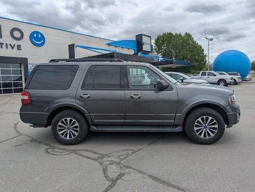 2017 Ford Expedition XLT