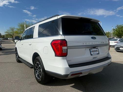 Oxford White 2024 Ford Expedition Max XLT