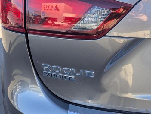2017 Nissan Rogue Sport S
