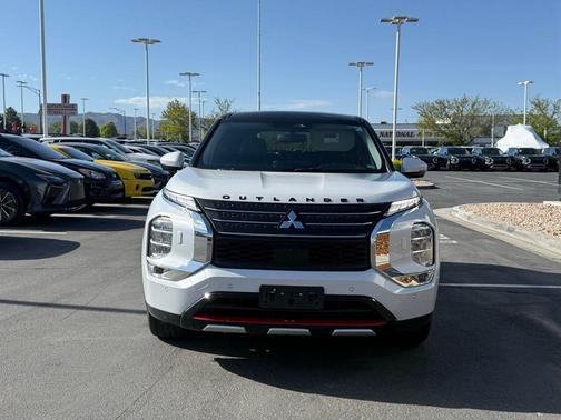 White 2024 Mitsubishi Outlander PHEV SE RALLIART