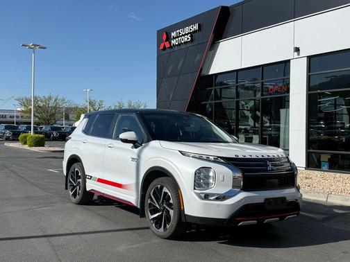 White 2024 Mitsubishi Outlander PHEV SE RALLIART