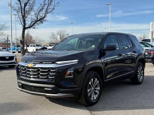 Mosaic Black Metallic 2025 Chevrolet Equinox LT
