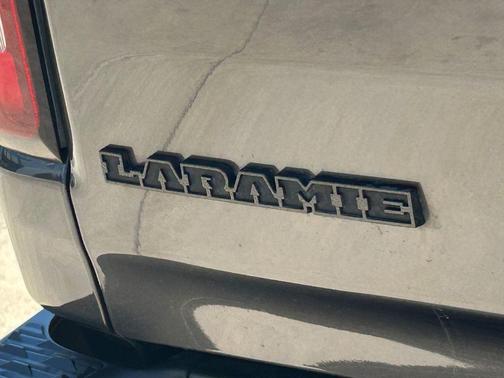 Granite Crystal Clearcoat Metallic 2022 RAM 1500 Laramie