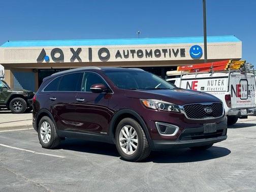 2017 Kia Sorento LX