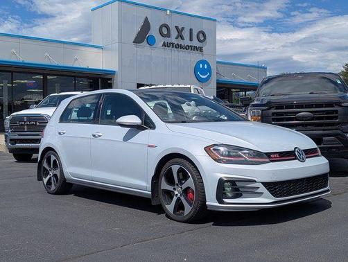 2019 Volkswagen Golf GTI 2.0T SE