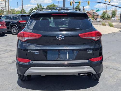 Black Noir Pearl 2017 Hyundai TUCSON Eco