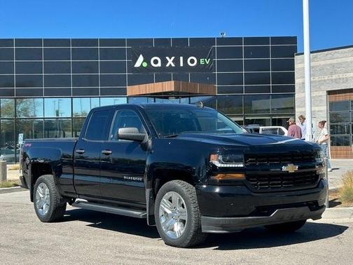 2018 Chevrolet Silverado 1500 Custom