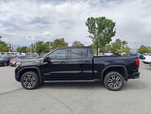 2021 GMC Sierra 1500 AT4