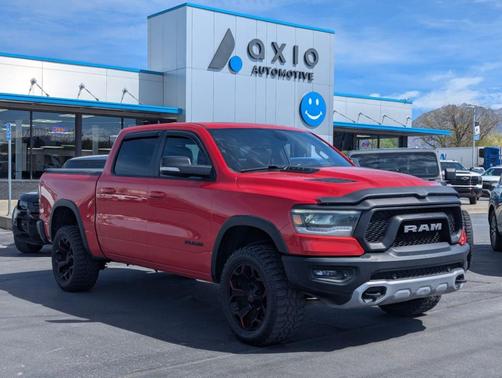 Flame Red Clearcoat 2019 RAM 1500 Rebel