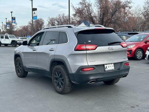 2018 Jeep Cherokee Latitude