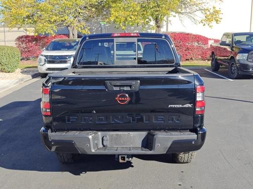2022 Nissan Frontier PRO-4X