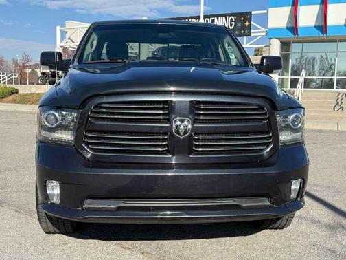 2016 RAM 1500 Sport