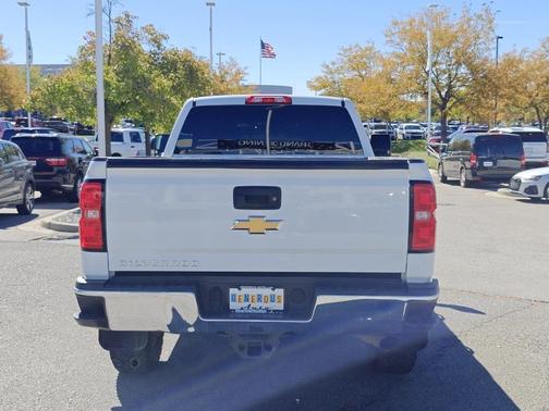 2018 Chevrolet Silverado 2500 WT