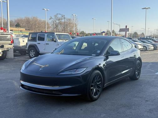 2025 Tesla Model 3 Long Range