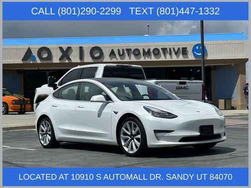 Midnight Silver Metallic 2019 Tesla Model 3 Mid Range