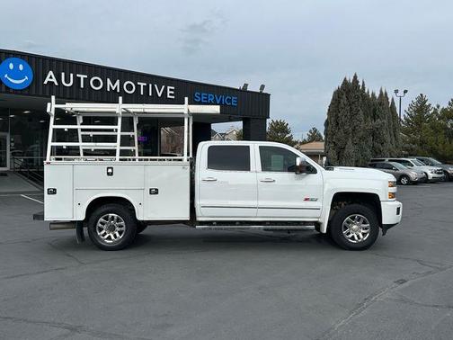 Summit White 2019 Chevrolet Silverado 3500 LTZ