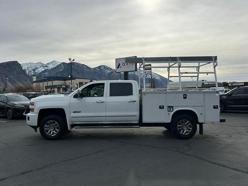 Summit White 2019 Chevrolet Silverado 3500 LTZ