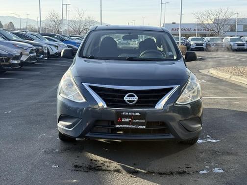 2015 Nissan Versa 1.6 S+
