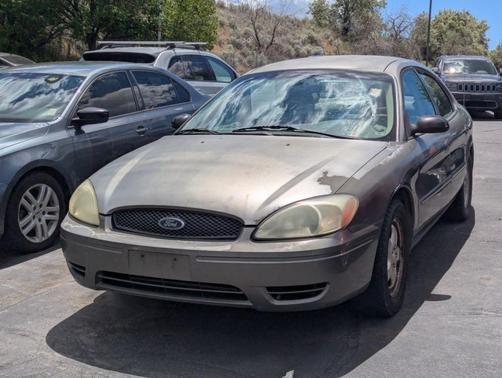 2004 Ford Taurus SES