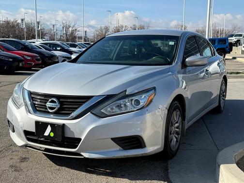 2016 Nissan Altima 2.5 S