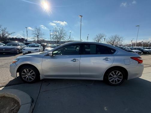 2016 Nissan Altima 2.5 S
